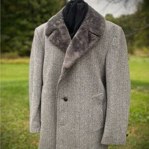 Men's Gray Wool Coat with Faux Fur Collar